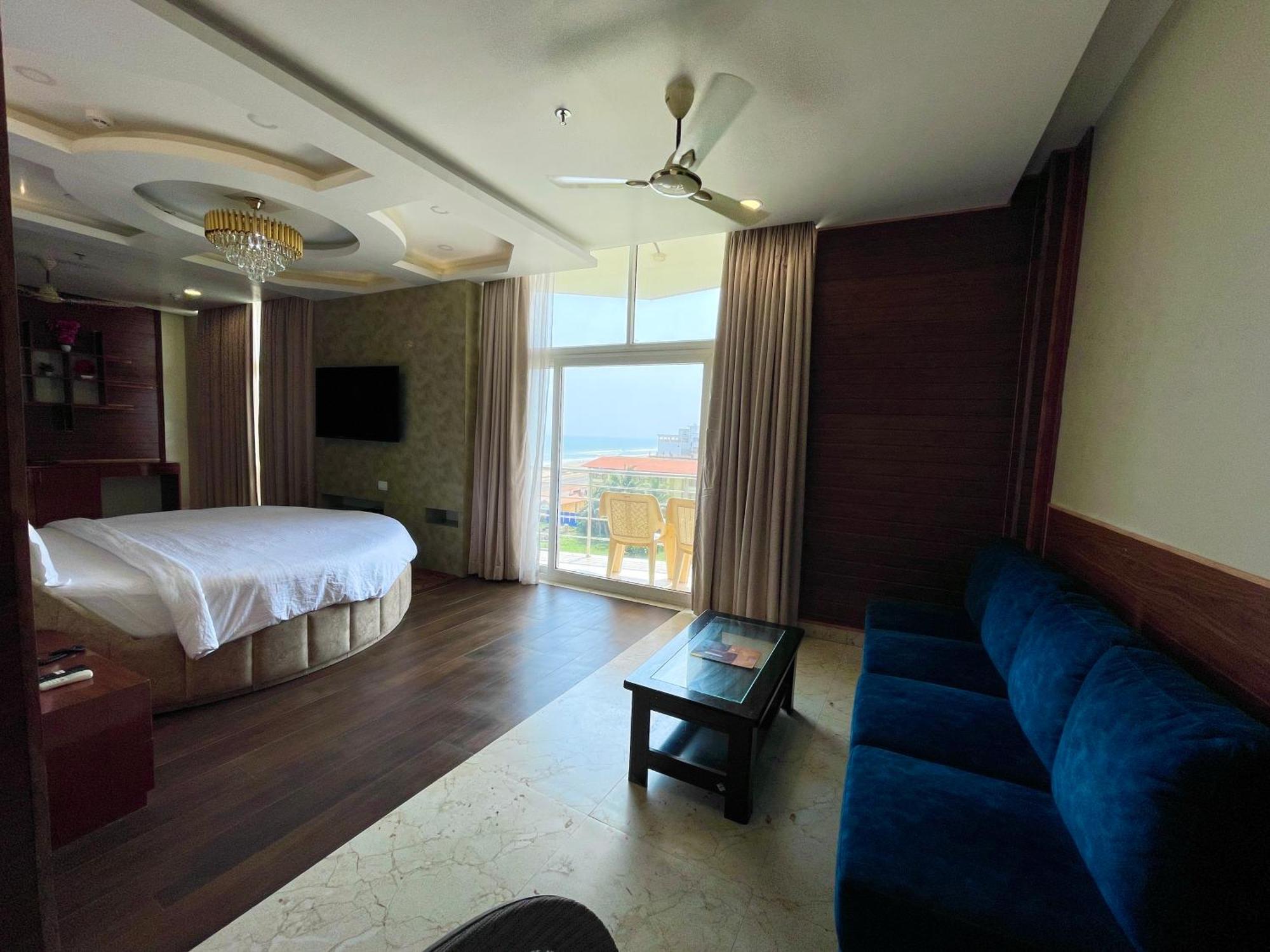 Hotel Tbs In Puri Eksteriør billede